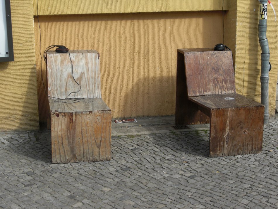 public_listening_berlin