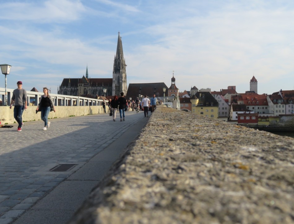 rgburg_steinerne_brücke