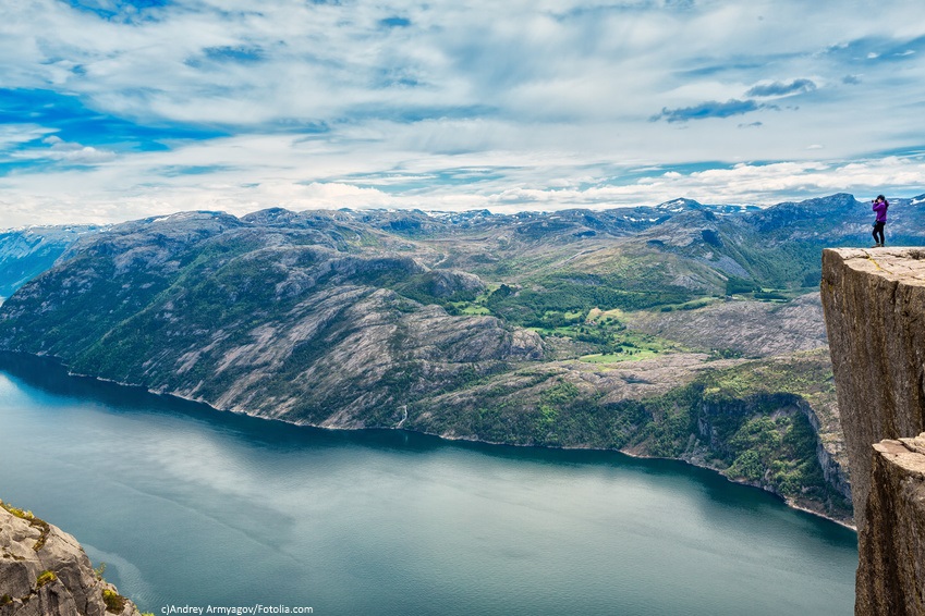 Andrey Armyagov_Fotolia_108859032_S